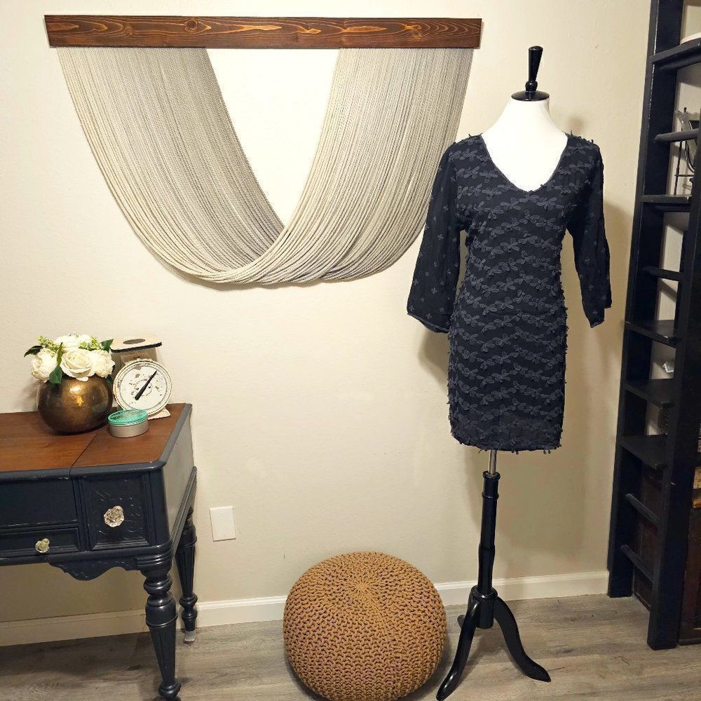 Johnny Was Navy 3D Flower Tunic Sz L